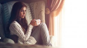 Почему мужчина не отвечает на письма: 9 основных причин